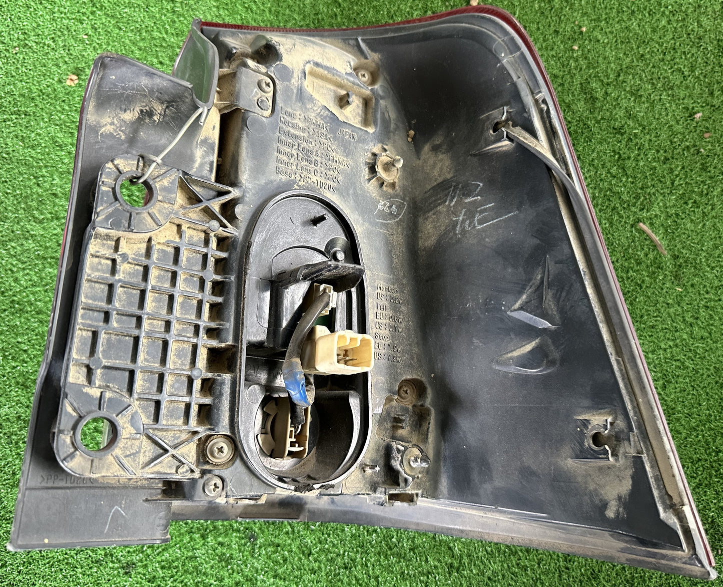 TOYOTA LAND CRUISER 200 OUTER TAIL LAMP LH (TL00055)