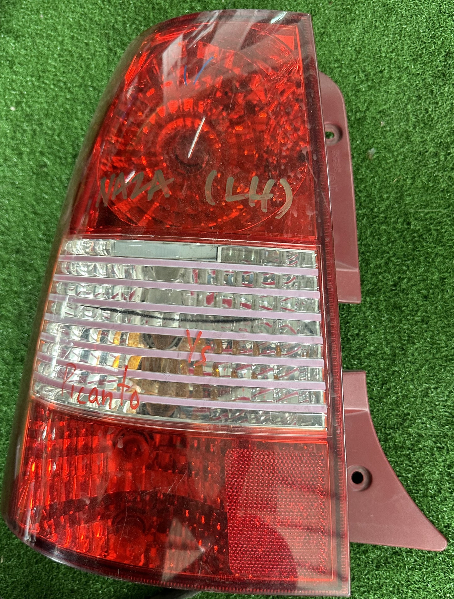 NAZA PICANTO TAIL LAMP LH (TL00012)