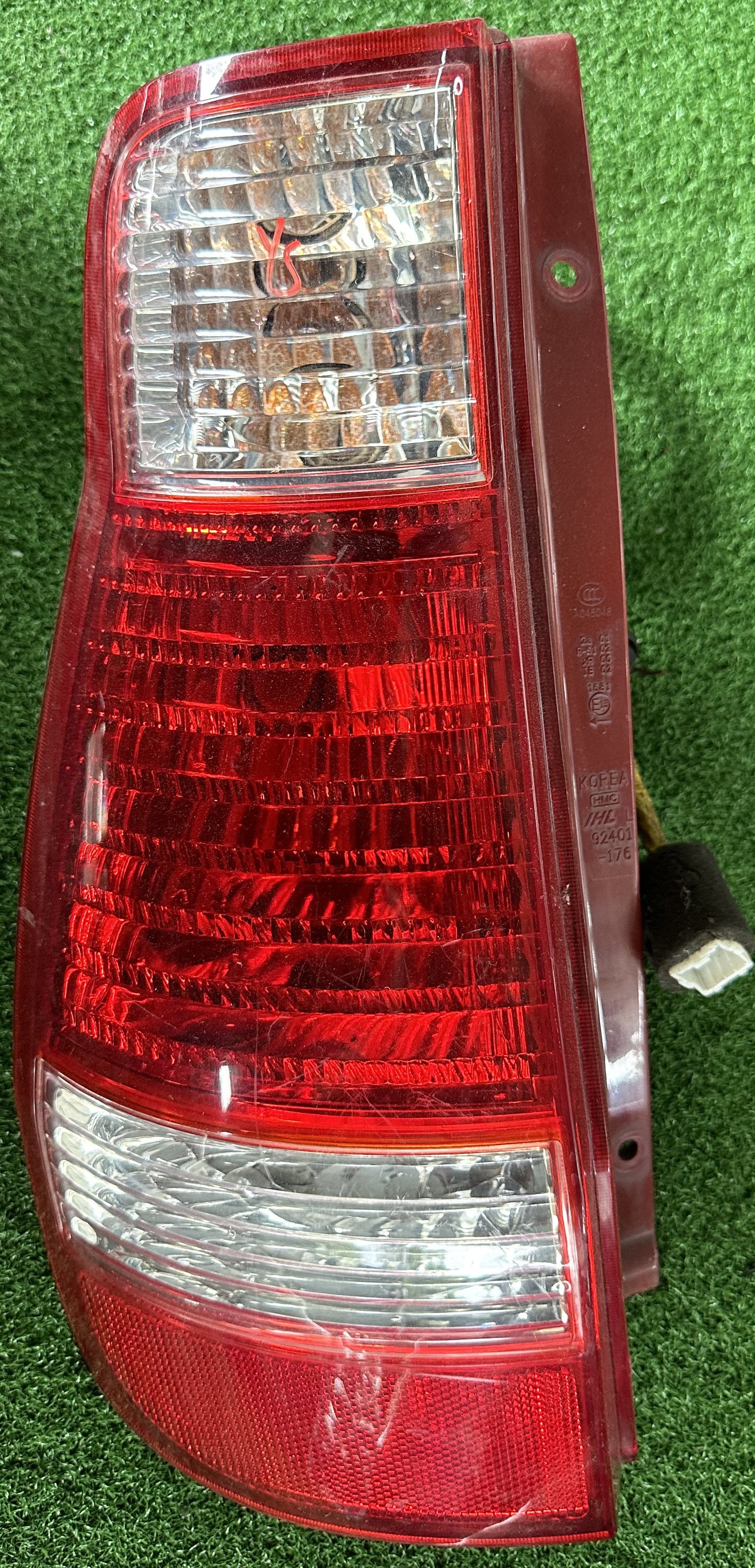 HYUNDAI MATRIX TAIL LAMP LH (TL00015)