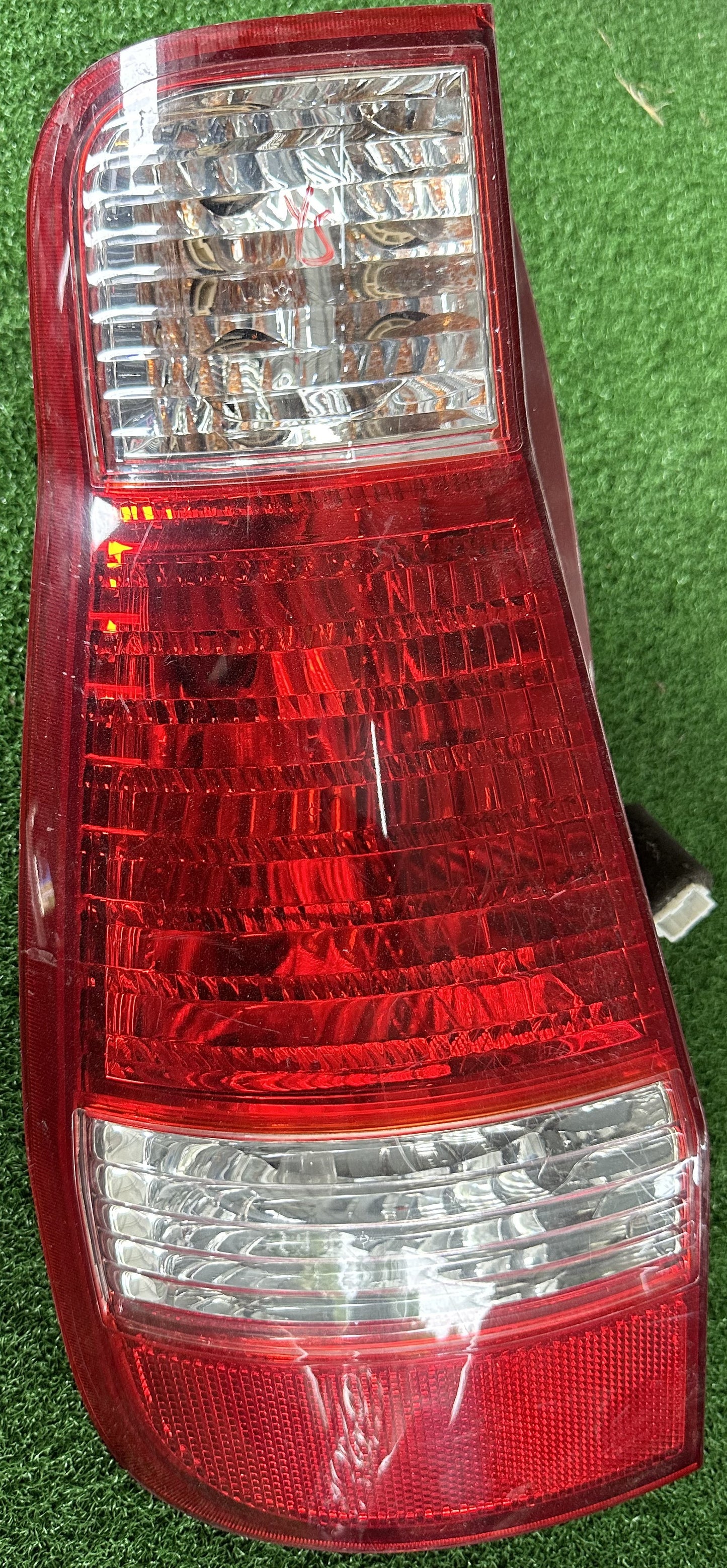 HYUNDAI MATRIX TAIL LAMP LH (TL00015)