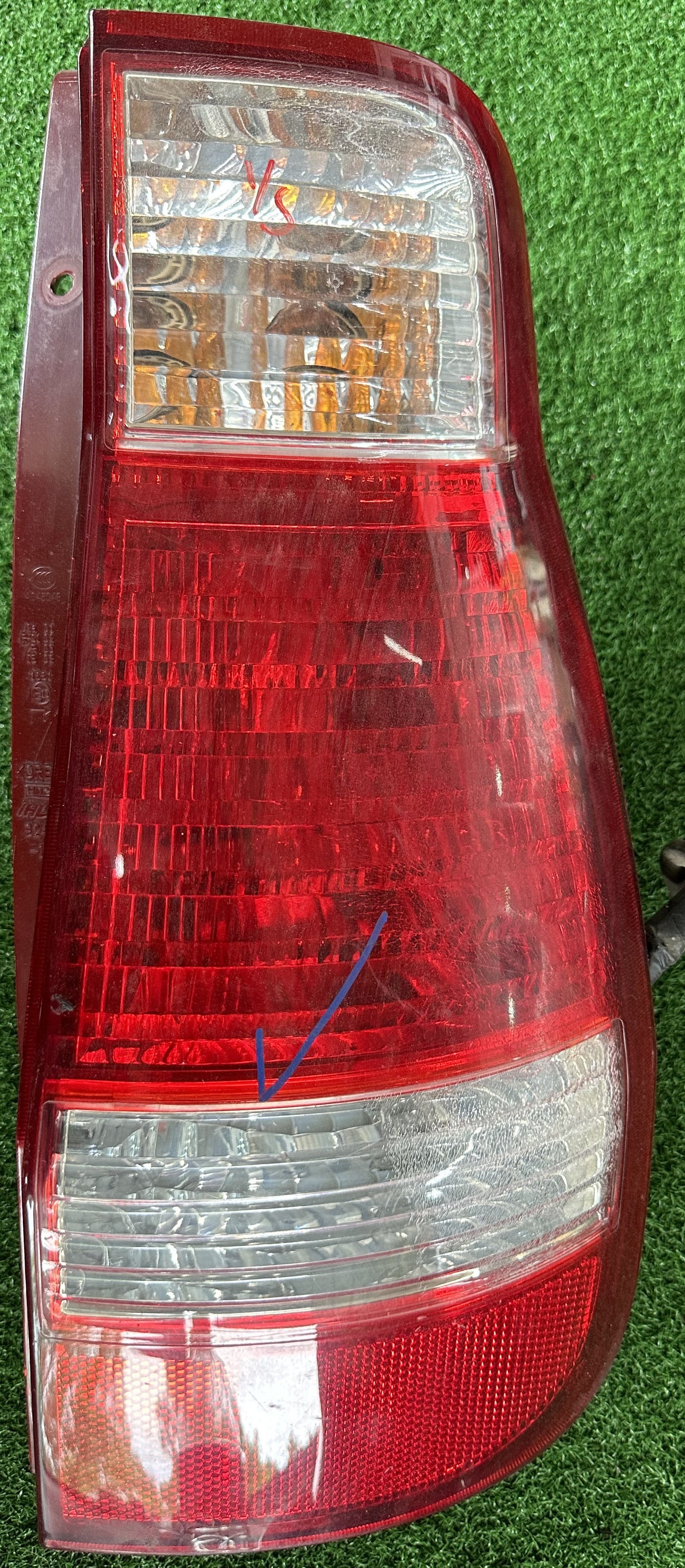 HYUNDAI MATRIX TAIL LAMP RH (TL00014)