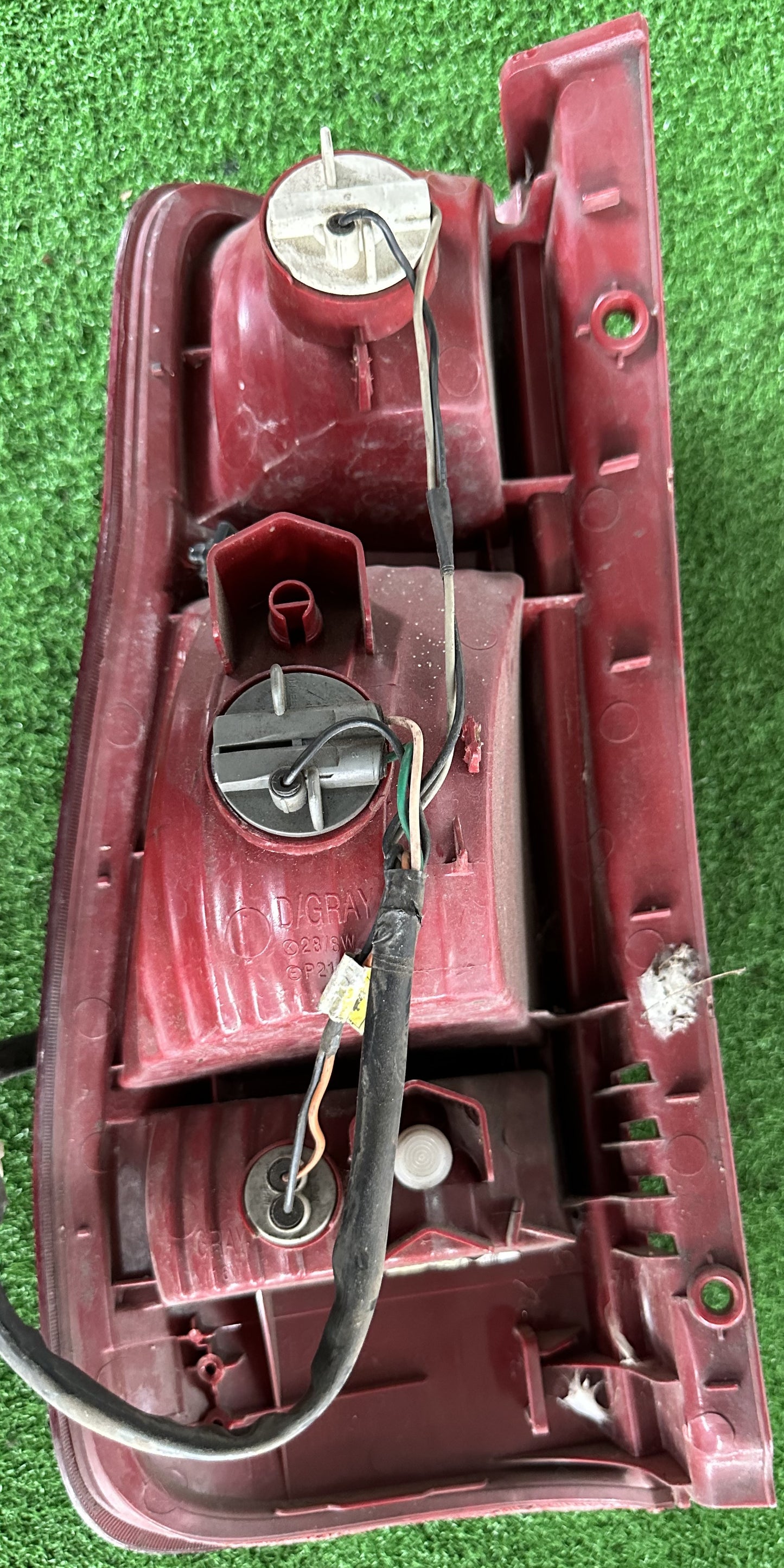 HYUNDAI MATRIX TAIL LAMP RH (TL00014)