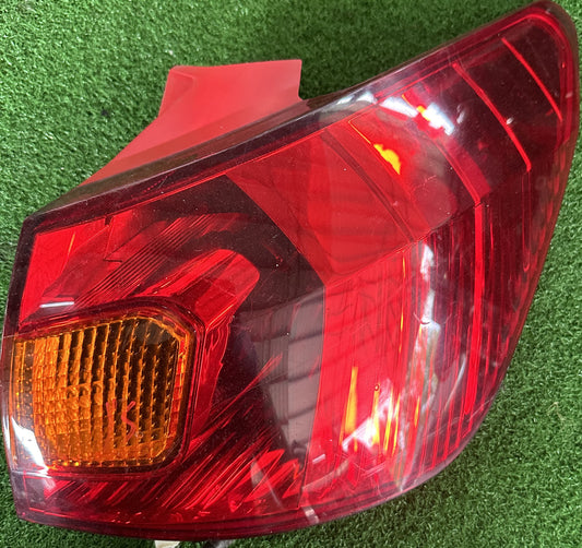 TOYOTA CALDINA OUTER TAIL LAMP RH (TL00085)