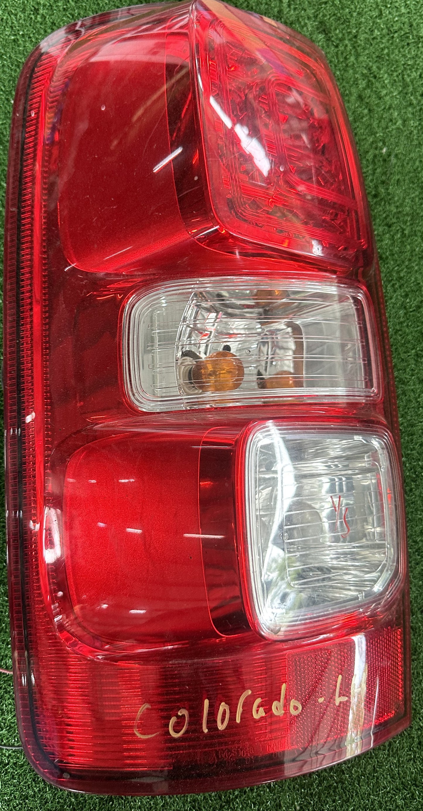 CHEVROLET COLORADO TAIL LAMP LH (TL00084)