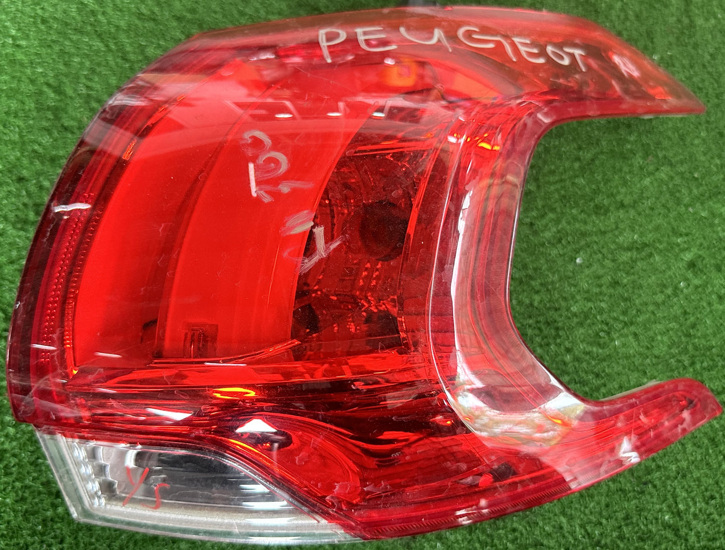 PEUGEOT 2008 TAIL LAMP RH (TL00091)