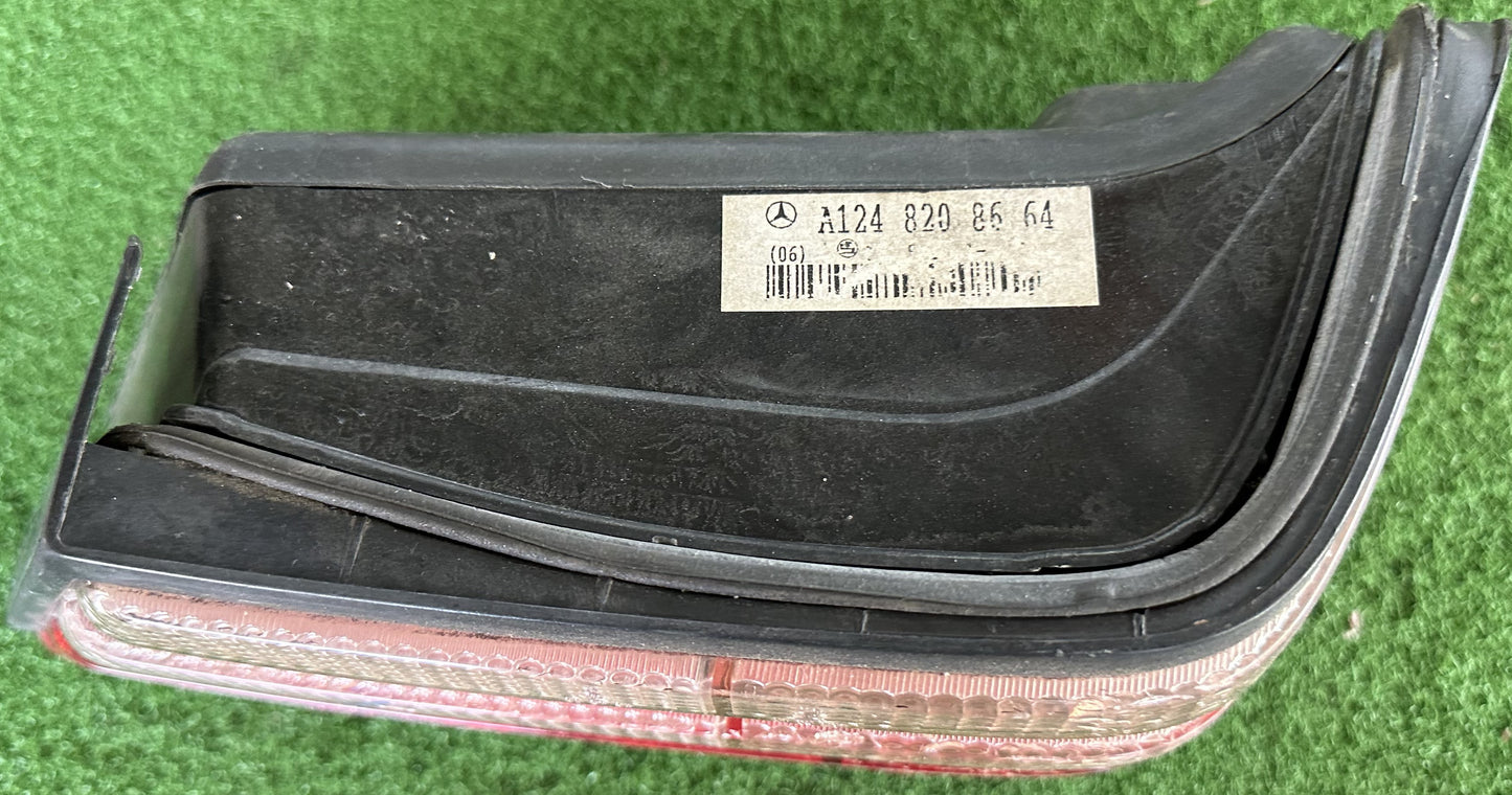 MERCEDES BENZ W201 TAIL LAMP RH (TL00093)