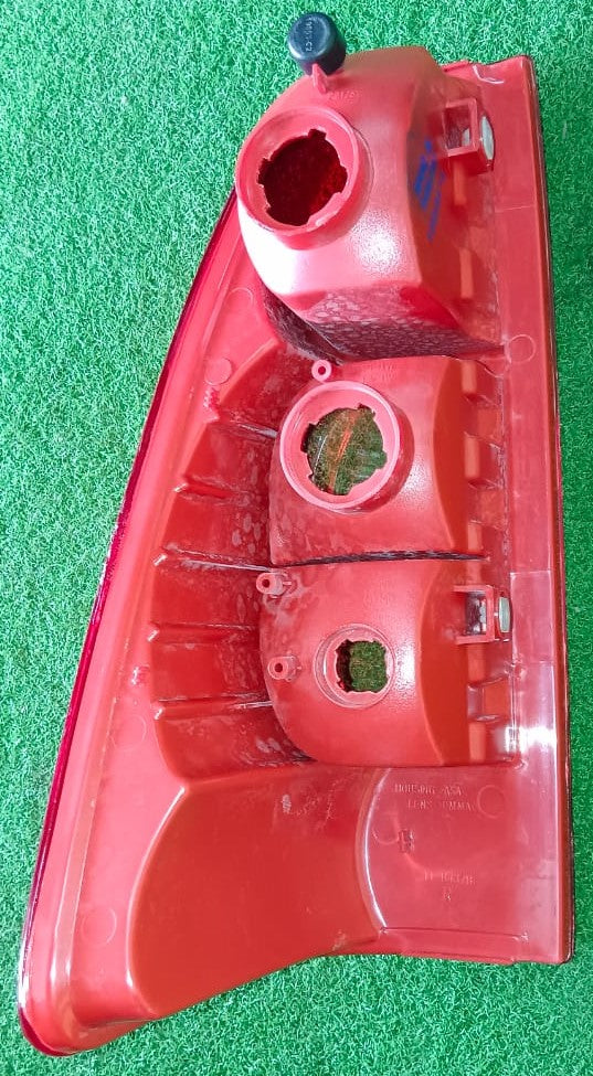 ISUZU DMAX ITEQ 2007 4DOOR TAIL LAMP RH (ISK05C-4036A-RNND)