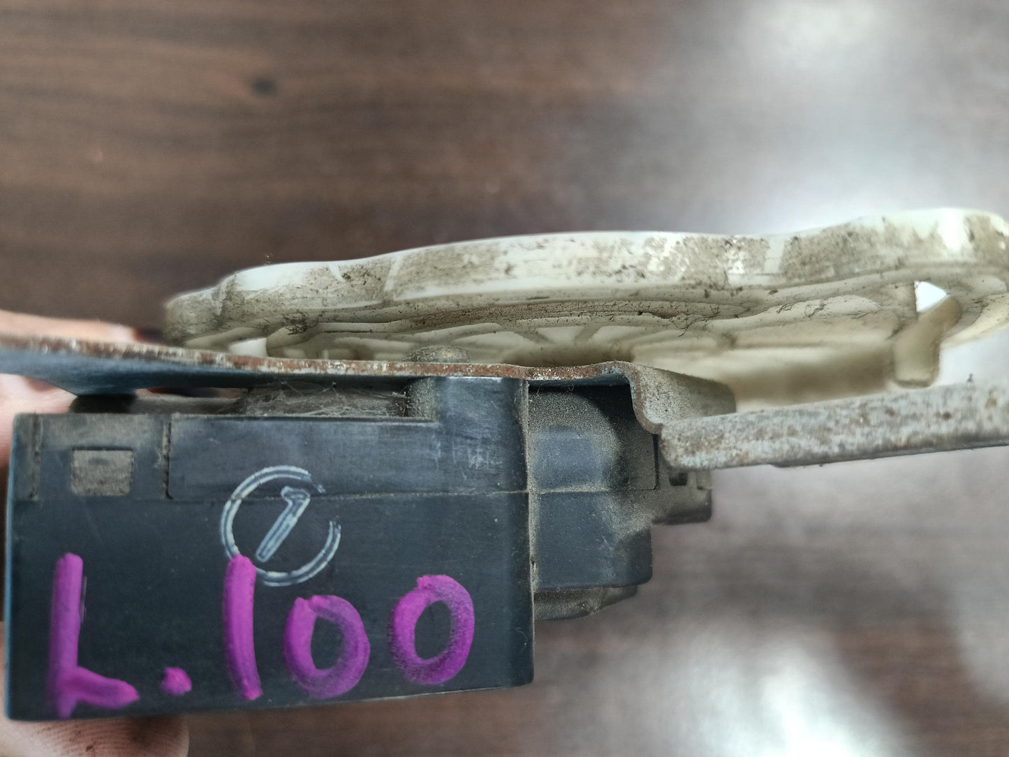 TOYOTA LAND CRUISER L100 HEATER FLAP MOTOR (063700-7270)