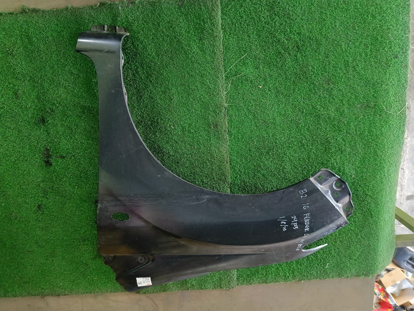 PERODUA BEZZA 2016 FRONT FENDER WITH HOLE LEFT ( PDB01A-201JA-LFNA )