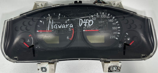 NISSAN NAVARA D40 METER AT (M0011)