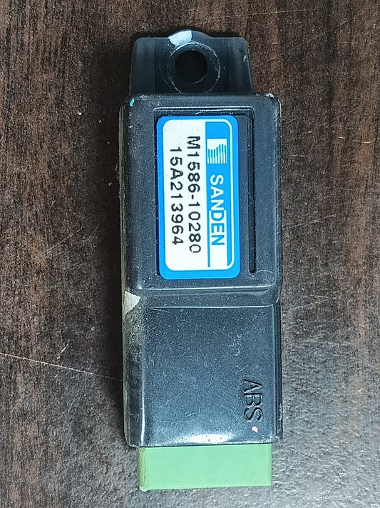 PROTON IRIZ AIRCOND AMPLIFIER (M1586-10280)