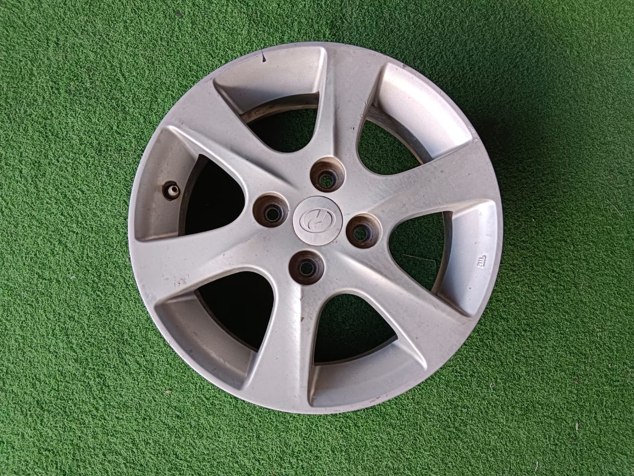 PERODUA MYVI K3 4HOLE 14X5J RIM (RIM00037)