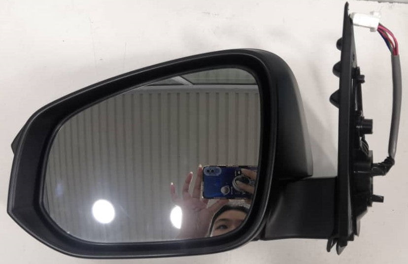 TOYOTA HILUX REVO SIDE MIRROR 7WIRE LH BLACK ((N)SM0001)