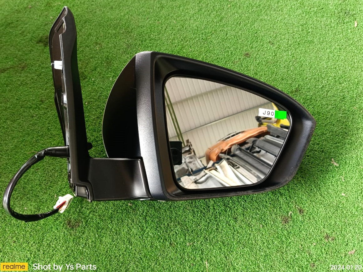 PERODUA ATIVA 1.0 H 2021 SIDE MIRROR 9 WIRE WITH LAMP (AUTO FOLDABLE) RH (PDT01A-2650T-RONG) (87910-BZP60) (OEM)