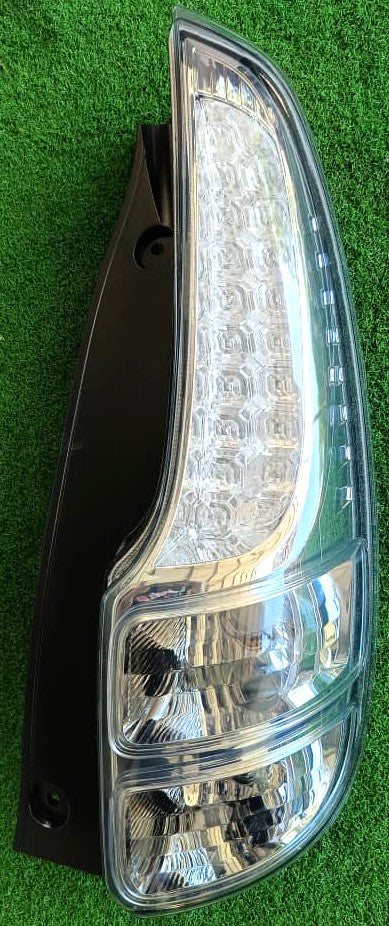 PERODUA MYVI SE 2015 TAIL LAMP RH (PDV02D-4036A-RNNA)