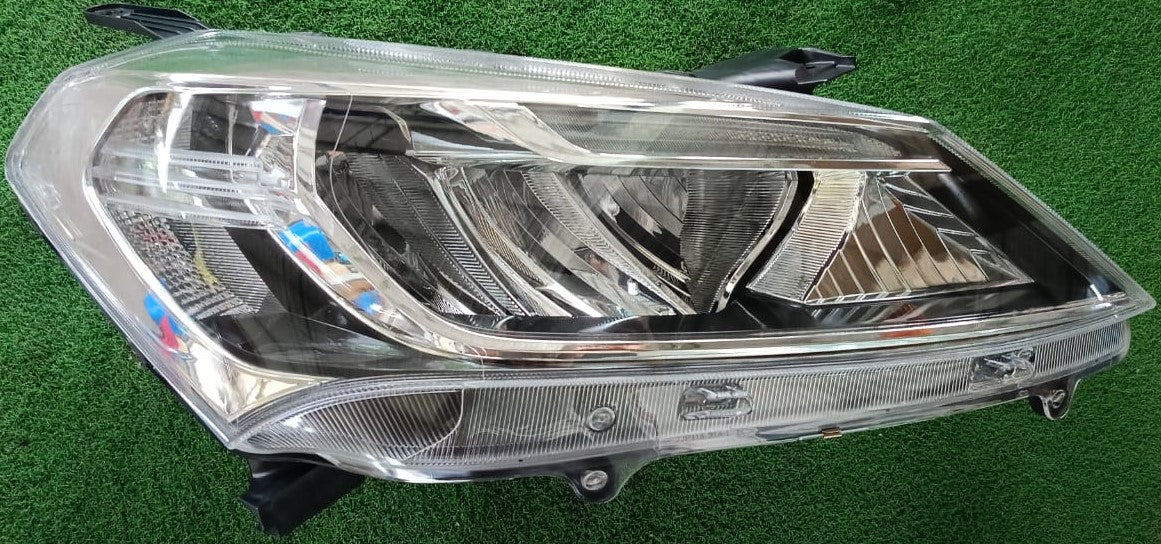 PERODUA MYVI 2018 HEAD LAMP RH (PDV02E-4031A-RNNA)