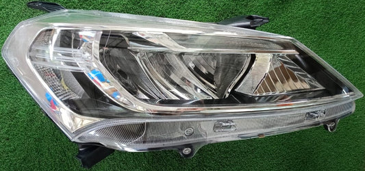 PERODUA MYVI 2018 HEAD LAMP RH (PDV02E-4031A-RNNA)