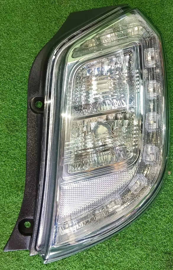 PERODUA AXIA SE 2014 TAIL LAMP RIGHT (PDX01B-4036A-RNNA)