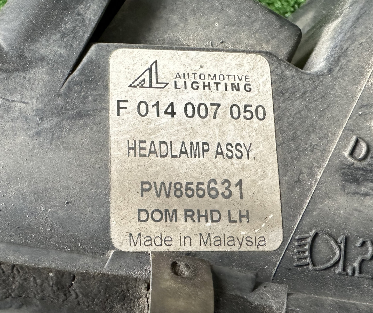 PROTON WAJA HEAD LAMP LH (PW855631)