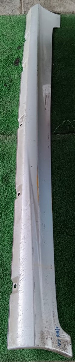 TOYOTA AVANZA SIDE SKIRT SILVER LH (PZ039-BZ001-1)