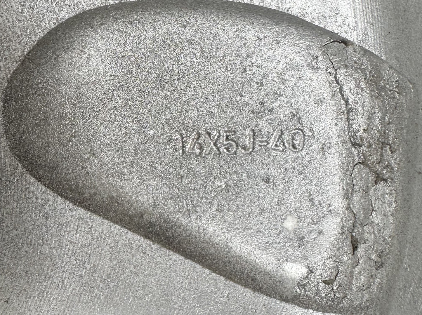 PERODUA BEZZA 4HOLE 14X5J RIM (RIM00025)