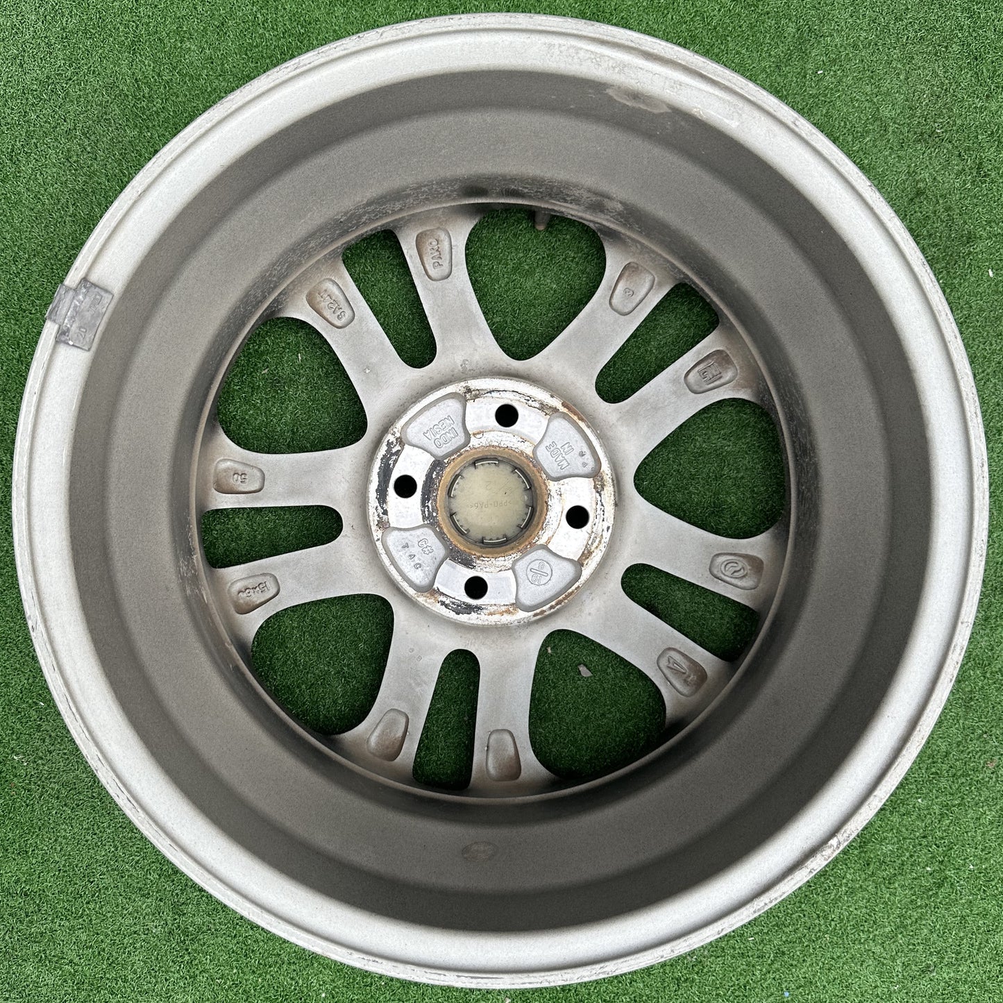 PERODUA MYVI D20N 4HOLE 15X6J RIM (RIM00035)