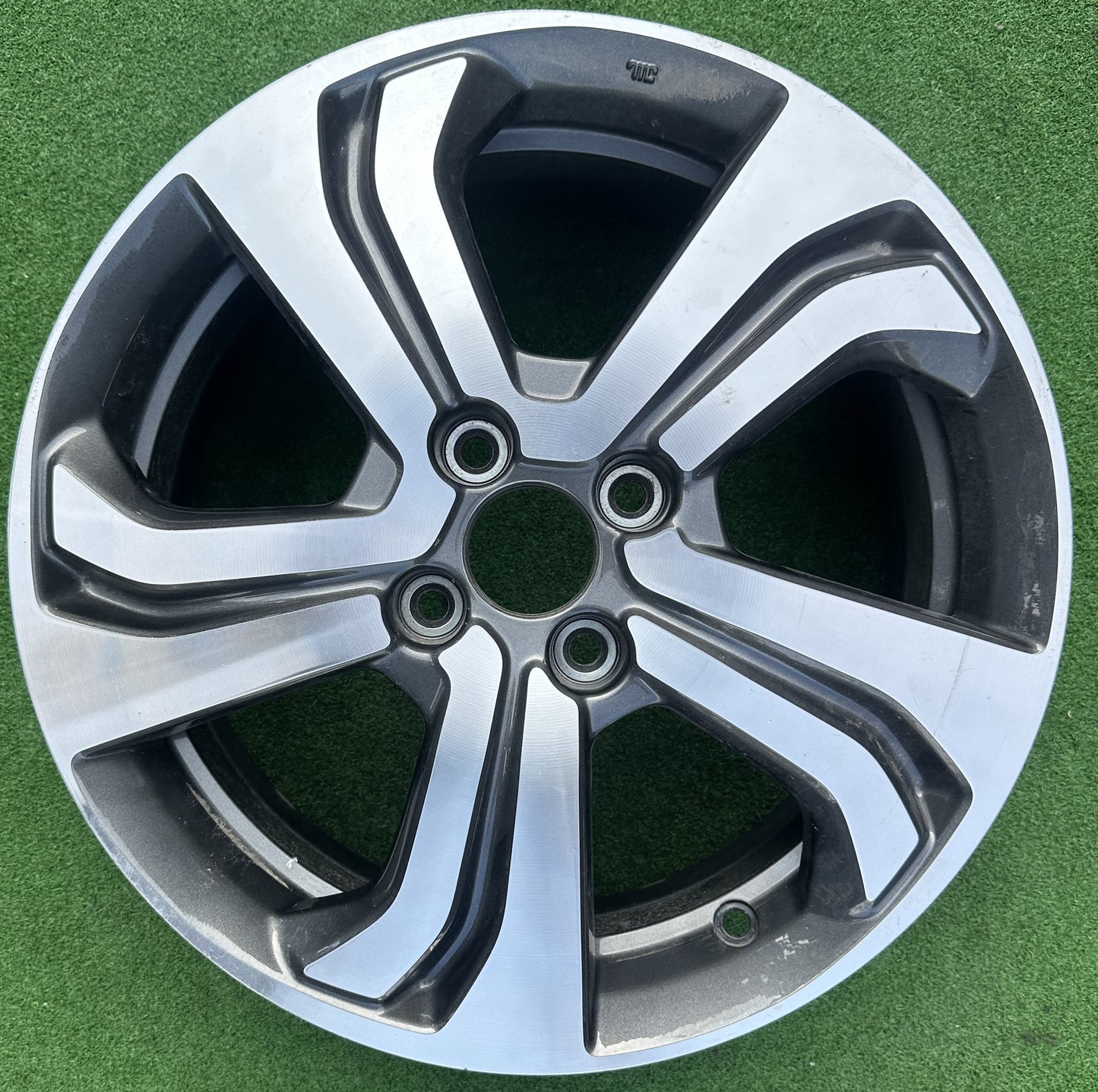 HONDA CITY GM6 4HOLE 16X6J RIM (RIM00056)