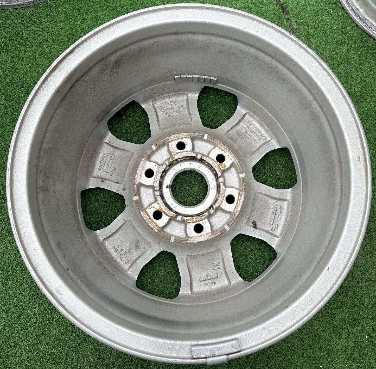 FORD RANGER T6 6HOLE 16X7J RIM (RIM00060)