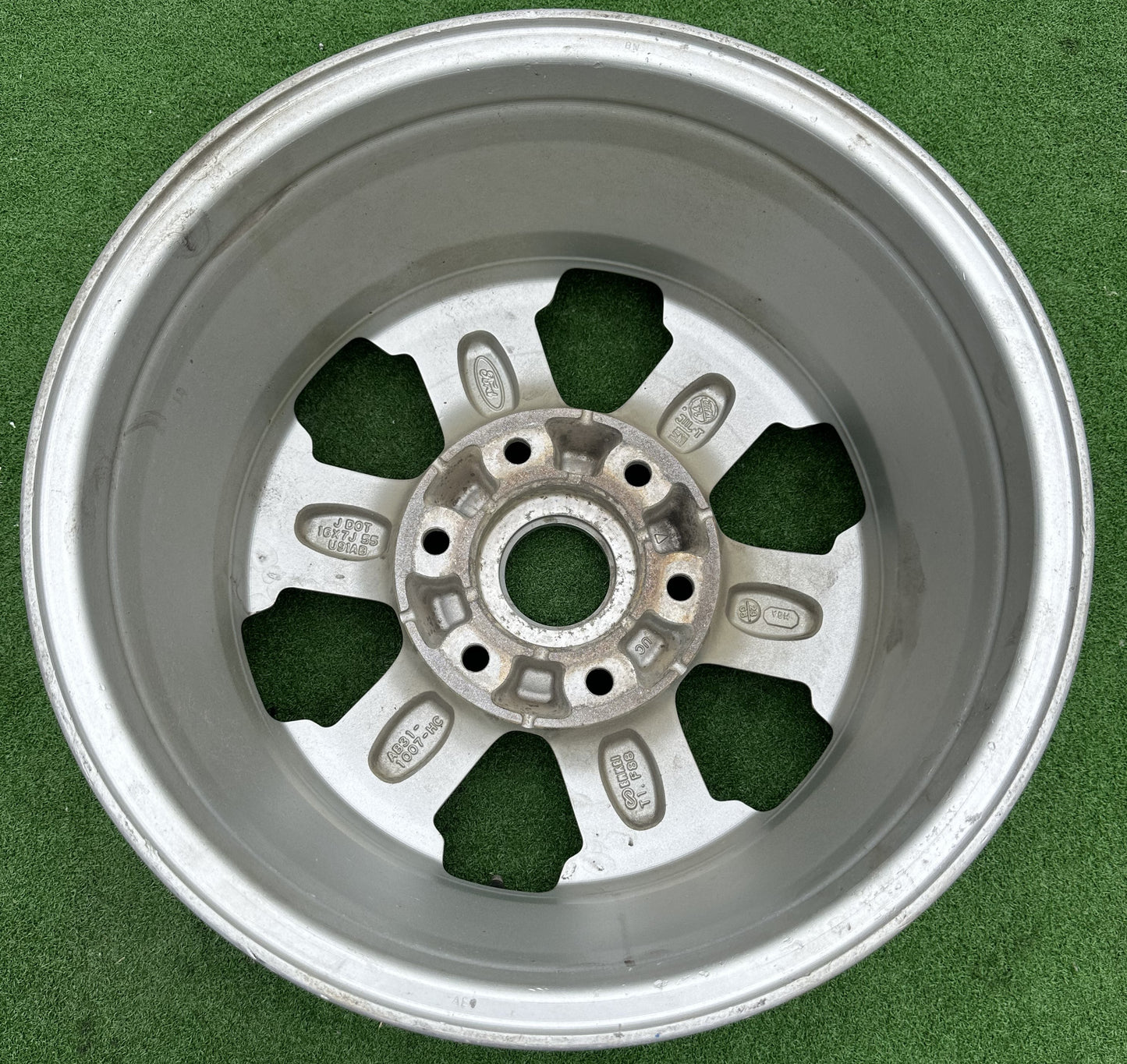 FORD RANGER T6 6HOLE 16X7J RIM (RIM00064)