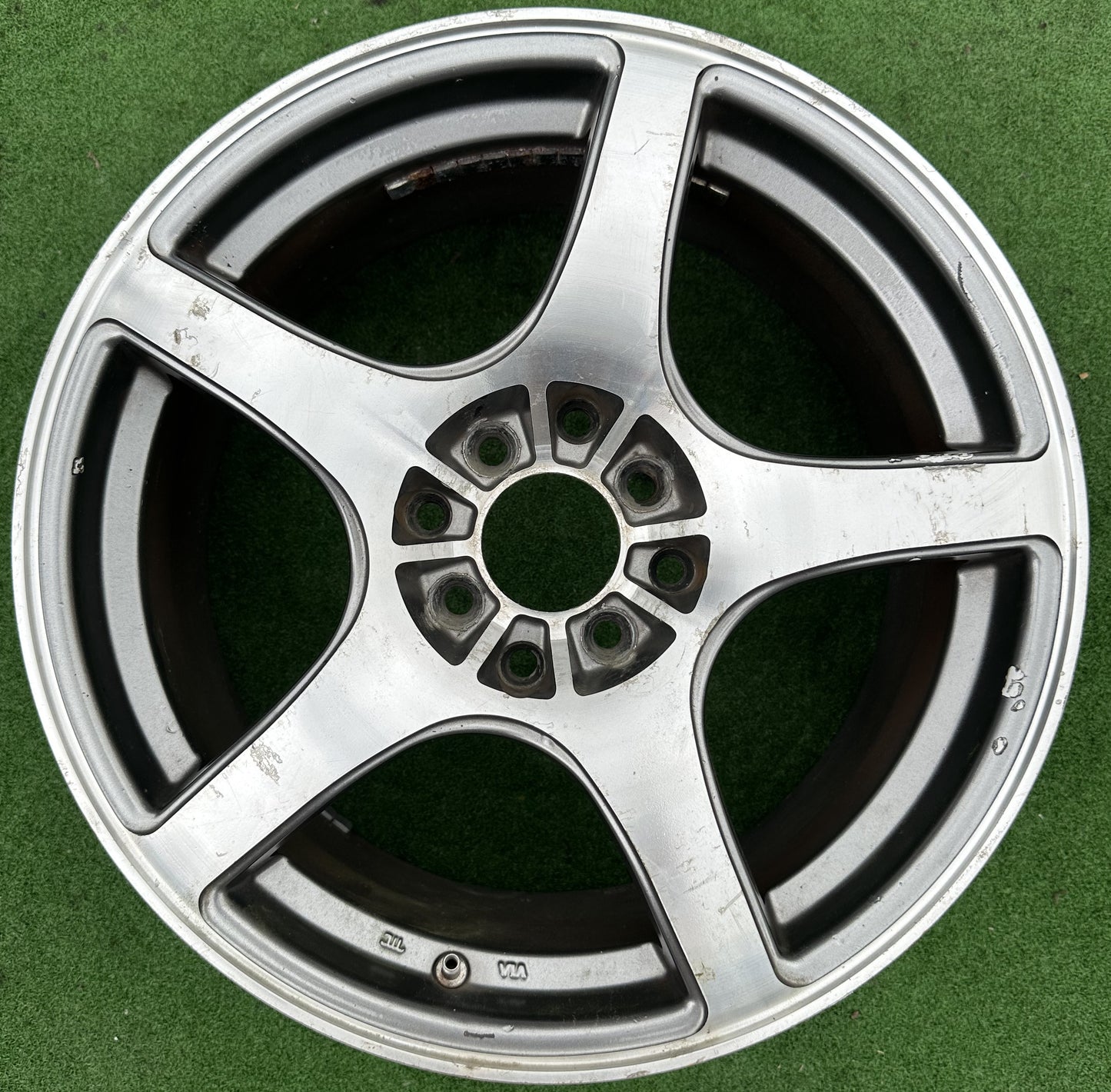 SPORT RIM 8HOLE 16X7J RIM (RIM00077)