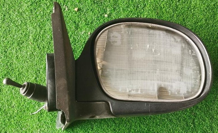 MERCEDES VAN SIDE MIRROR NO WIRE RH CHROME (SM00061)
