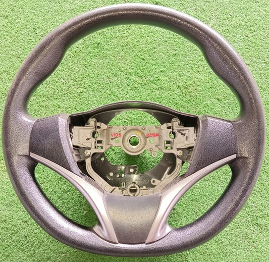 TOYOTA VIOS NCP150 STEERING WHEEL (SW00075)