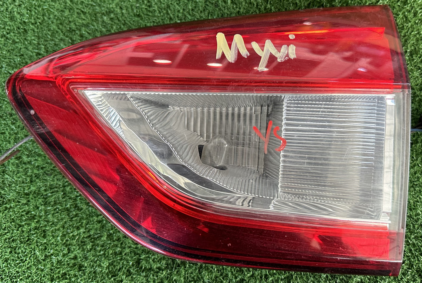 PERODUA MYVI D20N INNER TAIL LAMP RH (TL00078)