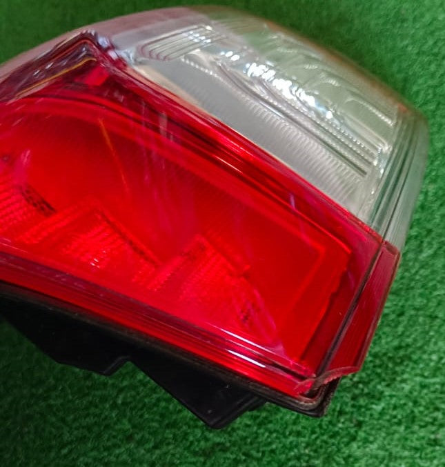 NISSAN NAVARA NP300 TAIL LAMP (B) (TL00113)