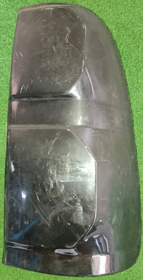TOYOTA VIGO 2011 TAIL LAMP BLACK RH (B) (TL00119)
