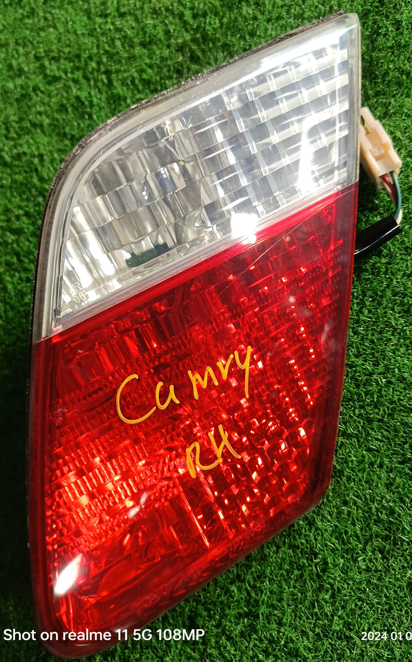 TOYOTA CAMRY TAIL LAMP RH (THAI) (TL00126)