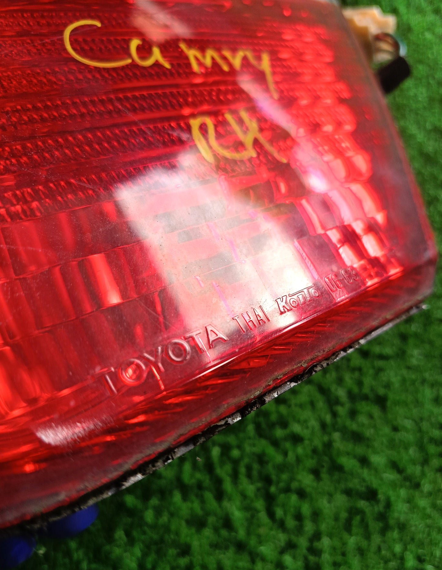 TOYOTA CAMRY TAIL LAMP RH (THAI) (TL00126)