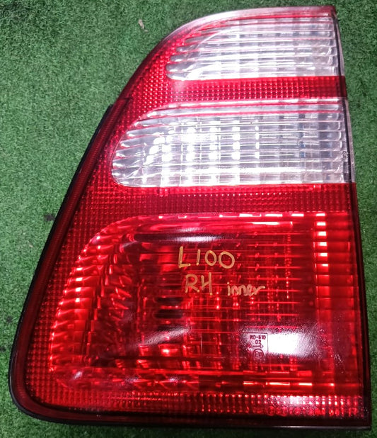 TOYOTA LAND CRUSIER 100 INNER TAIL LAMP RH (TL00128)