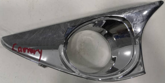 TOYOTA CAMRY ACV40 FOG LAMP COVER GOT HOLE LH (TY534E)