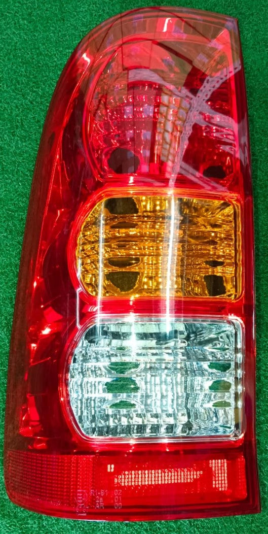 TOYOTA HILUX VIGO (KUN25) 2005 2/4DOOR TAIL LAMP LH (TYN07A-4036A-LNND)