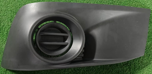 TOYOTA FORTUNER 2011 FOG LAMP COVER WITH HOLE LH (TYN07E-403AB-LFNX)