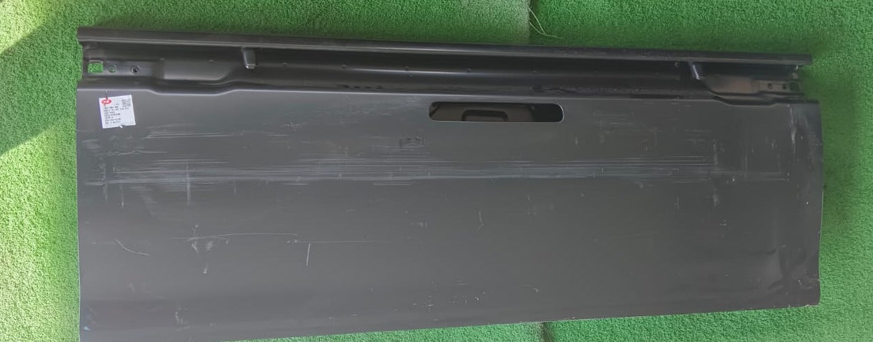 TOYOTA HILUX VIGO (KUN26) 2011 2DOOR TAIL GATE WITH HOLE (TYN07J-271PB-NFNA)