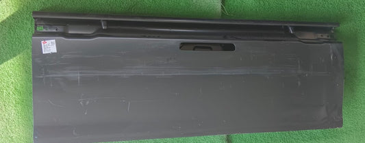 TOYOTA HILUX VIGO (KUN26) 2011 2DOOR TAIL GATE WITH HOLE (TYN07J-271PB-NFNA)