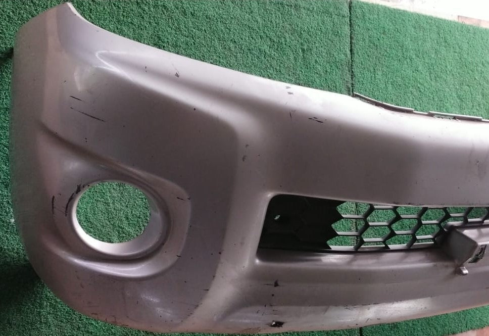 TOYOTA VIGO FRONT BUMPER SILVER (B) (52119-0K350)