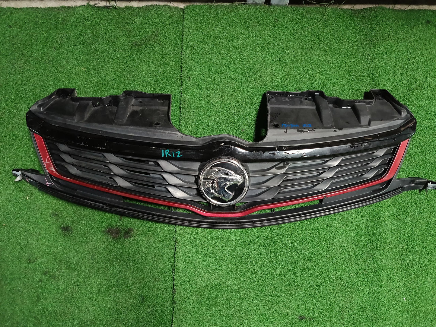 PROTON IRIZ GRILLE (PW936777)