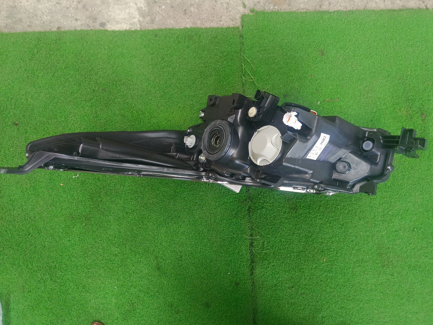 TOYOTA FORTUNER 2015 HEAD LAMP WITH MOTOR RIGHT (TYF01A-4031A-RNND)