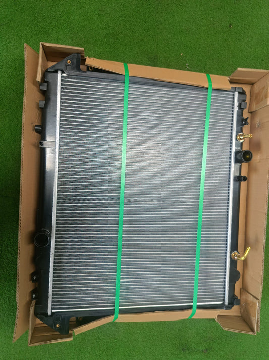 TOYOTA HILUX VIGO (KUN25) 2005 2/4DOOR RADIATOR AUTO 26MM FIN 8MM (TYN07A-3777B-NONX)
