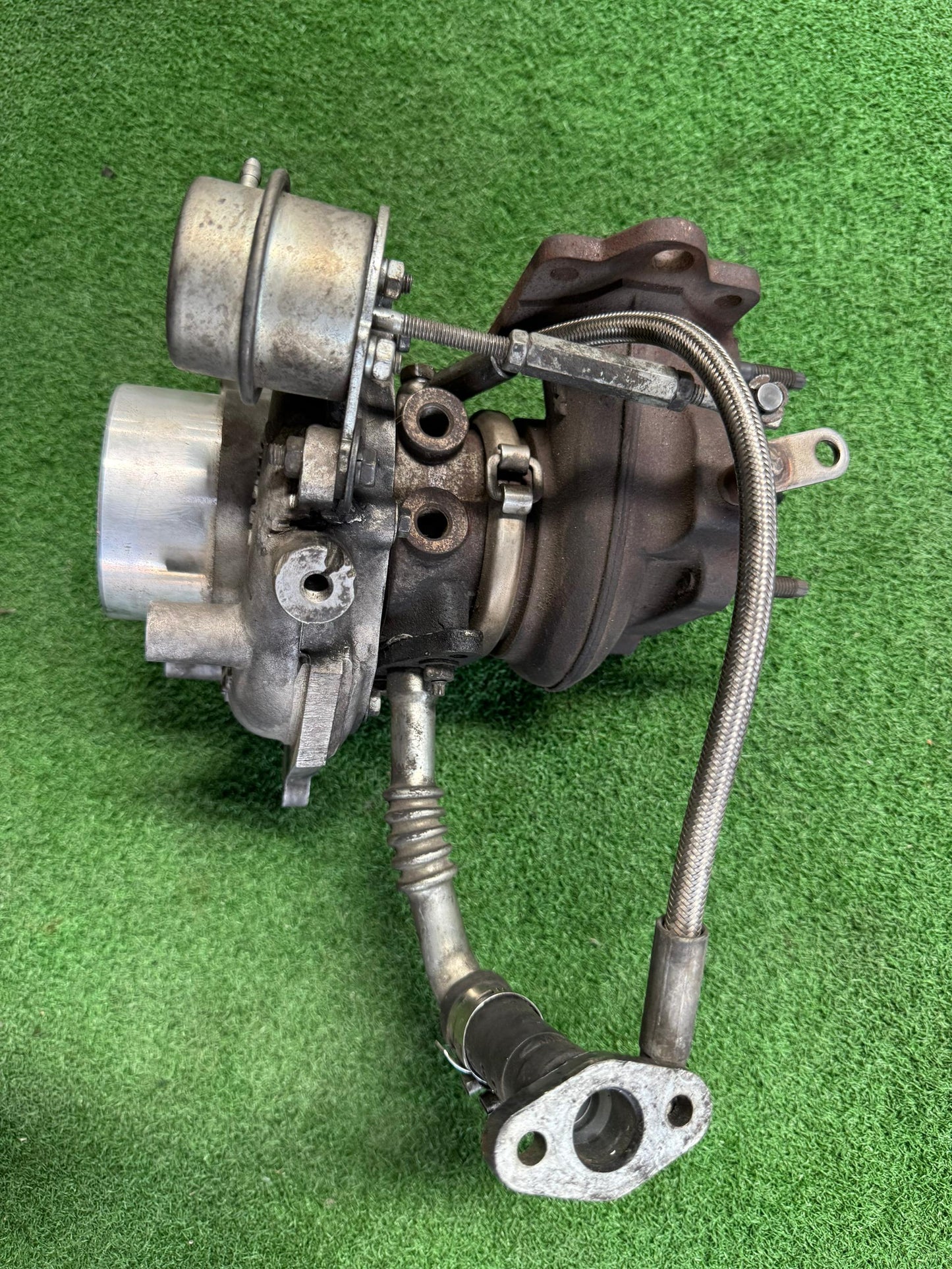 TOYOTA HILUX VIGO TURBO (898027-7721)