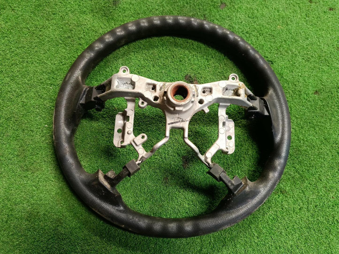 TOYOTA CAMRY STEERING WHEEL(U)[SW00083]