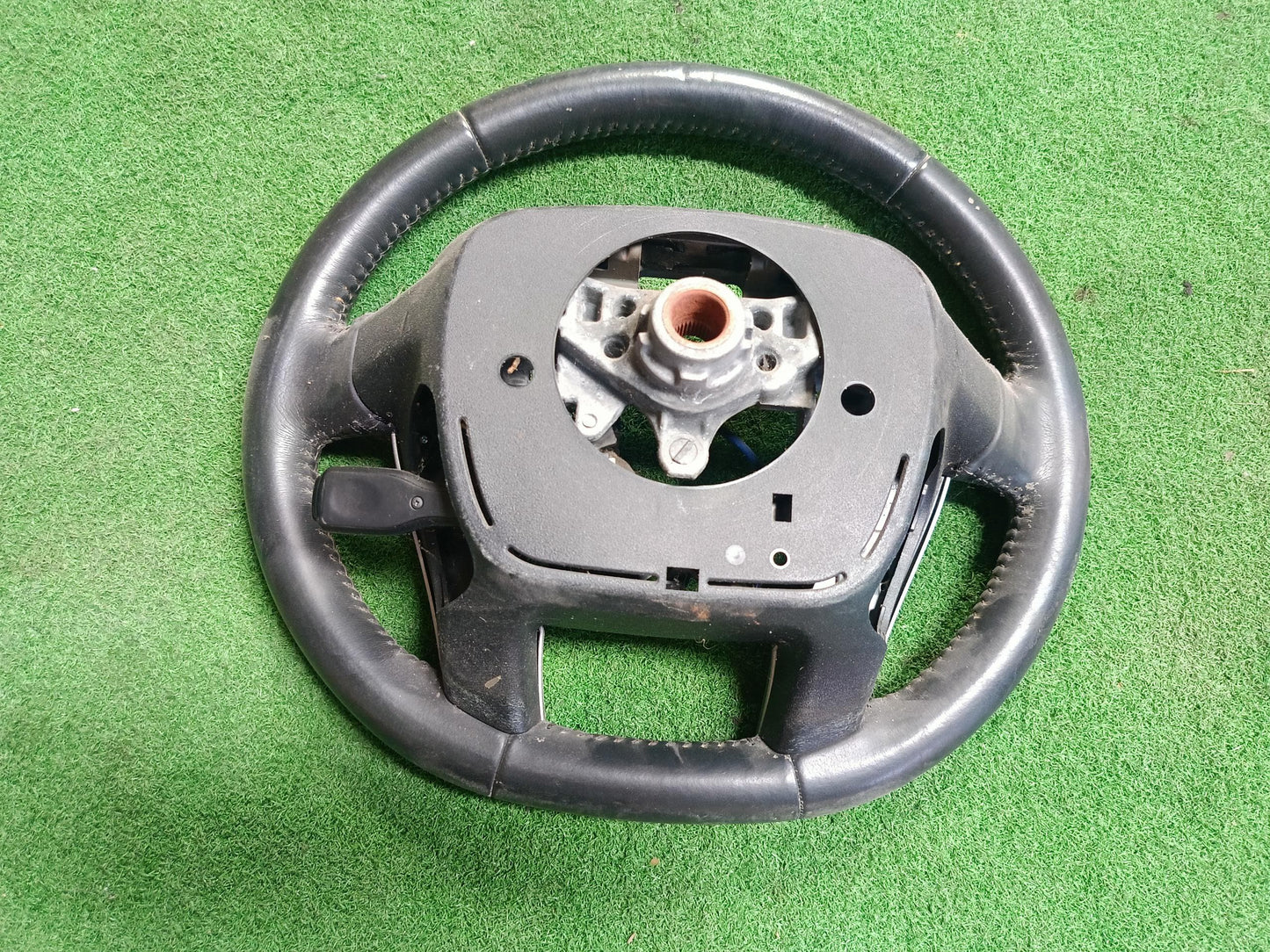 TOYOTA PRIUS STEERING WHEEL (U)[45103-47020]